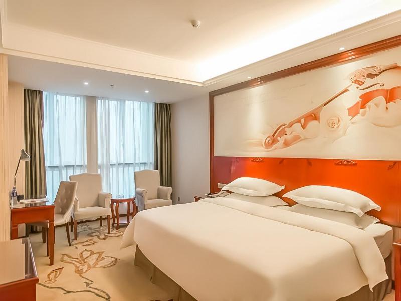 Vienna Hotel Jian People Square Цзиань Екстер'єр фото